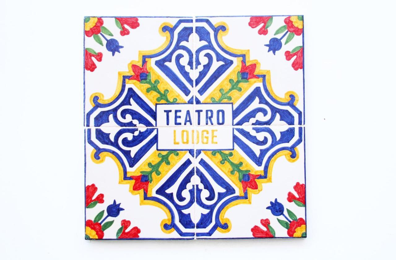 אבורה Teatro Lodge מראה חיצוני תמונה
